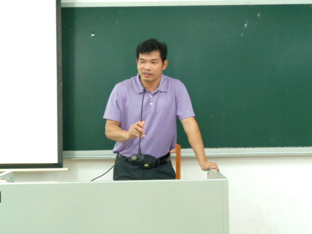 张书记在讲话