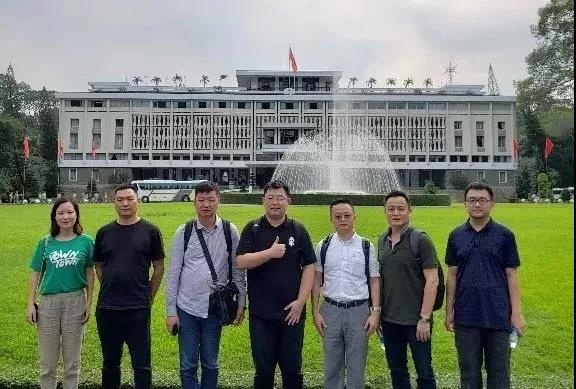 人生就是博官网控股董事长，副董事长一行赴越南考察调研